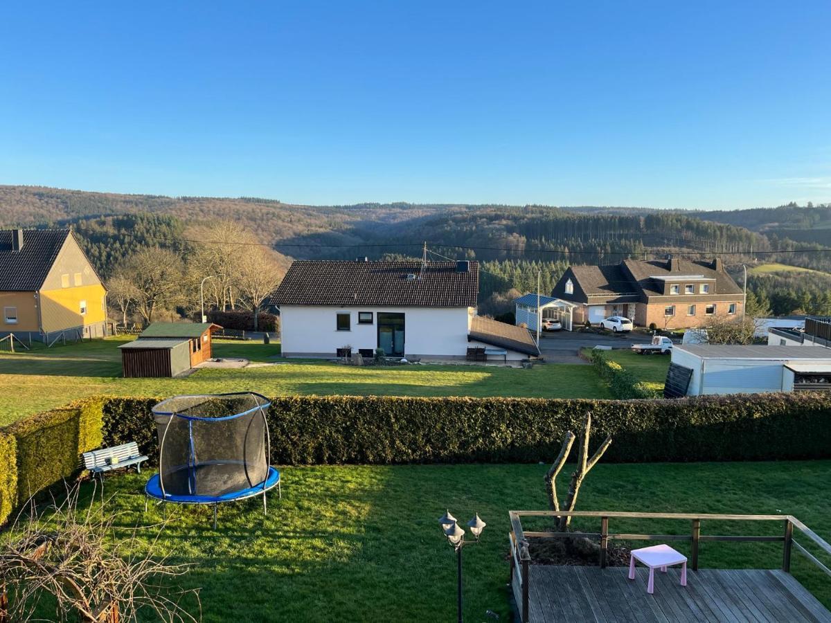 Wohnung Mit Panoramablick Gerolstein Eksteriør billede