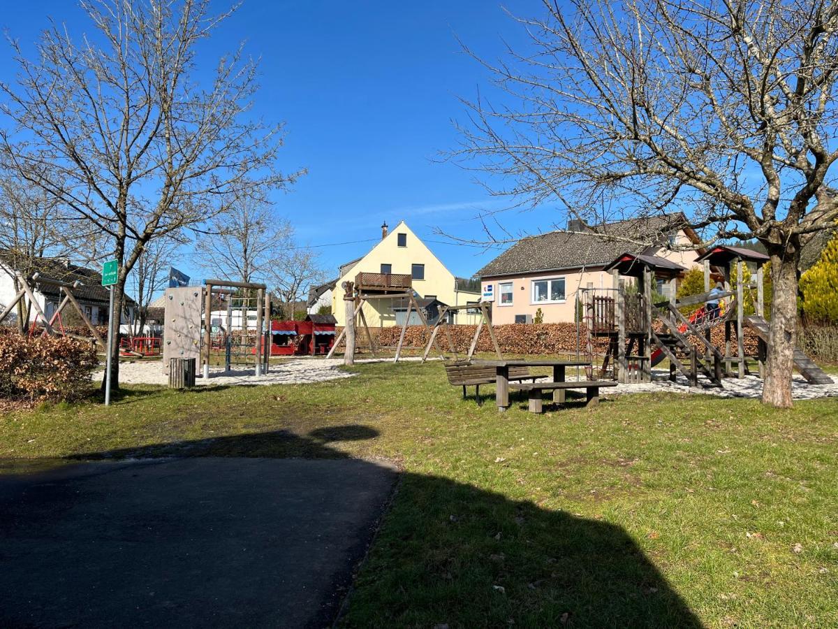 Wohnung Mit Panoramablick Gerolstein Eksteriør billede