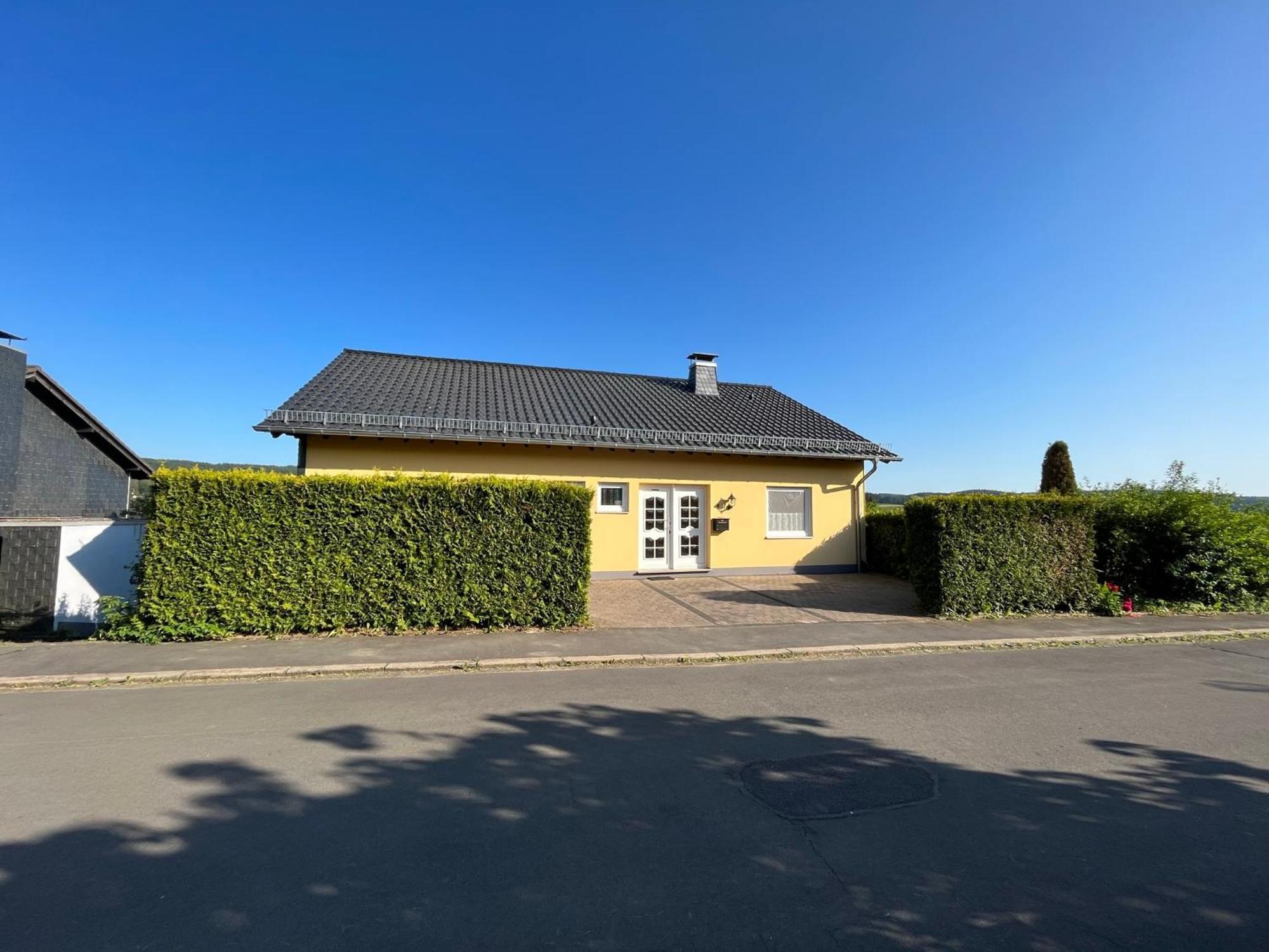 Wohnung Mit Panoramablick Gerolstein Eksteriør billede